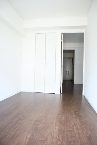 サンヒルズ中町の寝室