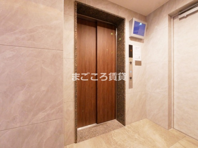 【ロビー】 | Alivis福島海老江