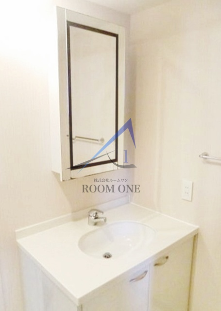 デュオ・スカーラ浅草国際通りの洗面所|洗面台です。