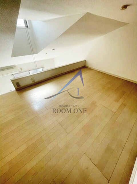 Ｋ－ＦＬＡＴの内装