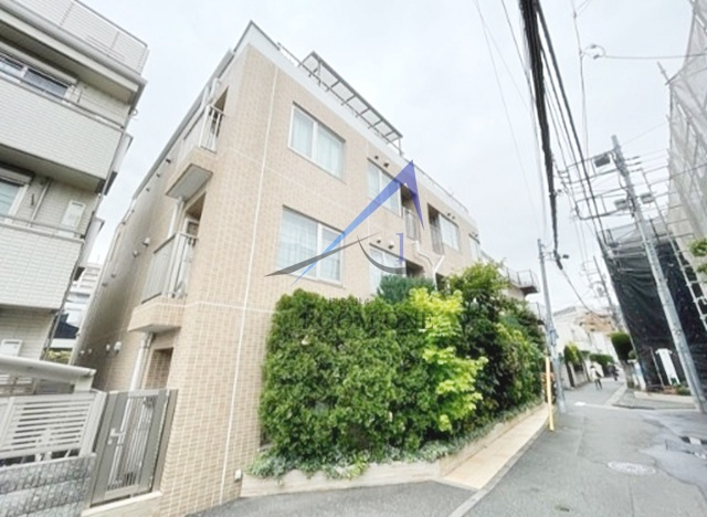 サン・ハーネス四谷