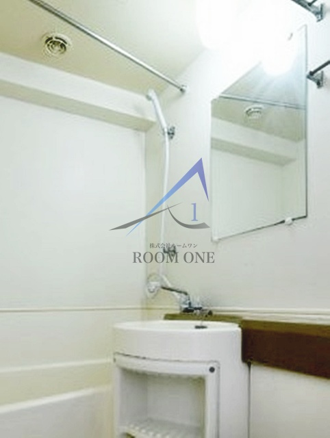 ダイアパレス東神田の洗面所|洗面台です。