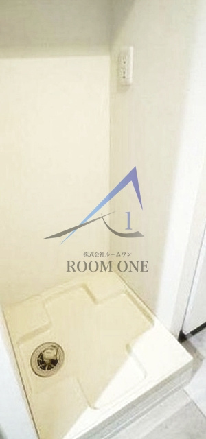 ファインライツ氷川台の設備|洗濯機置き場です。