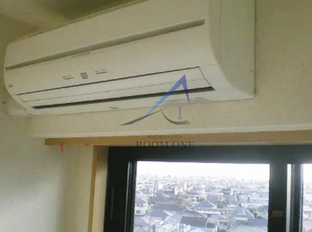 ルーブル都立家政参番館の設備|エアコンです。