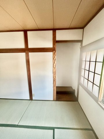 東大阪市若江南町３丁目一戸建の収納