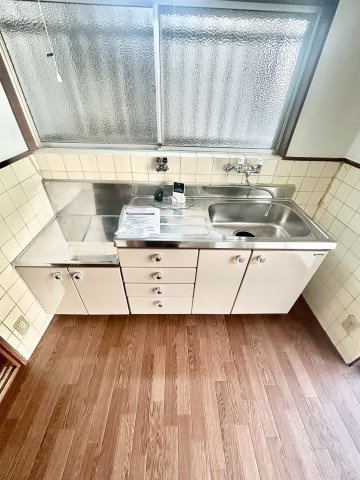 東大阪市若江南町３丁目一戸建のキッチン