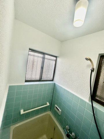 東大阪市若江南町３丁目一戸建のその他|窓