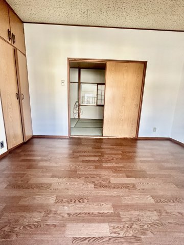 東大阪市若江南町３丁目一戸建の寝室