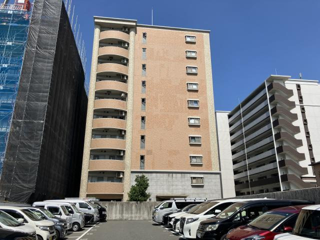 CASSIA博多イーストの外観