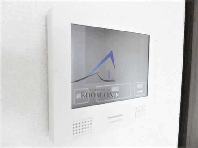 オリザ西新宿のセキュリティ|モニター付きインターホンです。