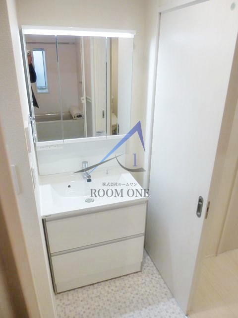 ラシーネ荻窪の洗面所|洗面台です。