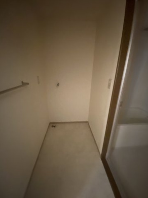 【洗面所】 | ＴＮマンションⅠ | ゆったりとスペースのある洗面所