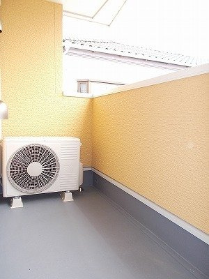 【バルコニー】 | ビオーラ静 | バルコニーがあります