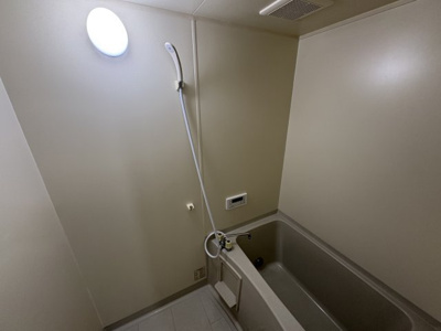 【浴室】 | ハウスアルベルティＢ | お風呂です