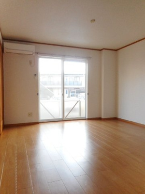 【居間・リビング】 | カルフールＡ | 居間です