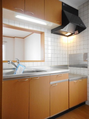 【キッチン】 | カルフールＡ | コンパクトなキッチンで掃除もラクラク