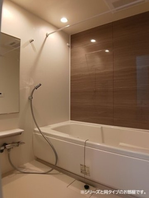 【浴室】 | エスパインⅡ | コンパクトで使いやすいお風呂です