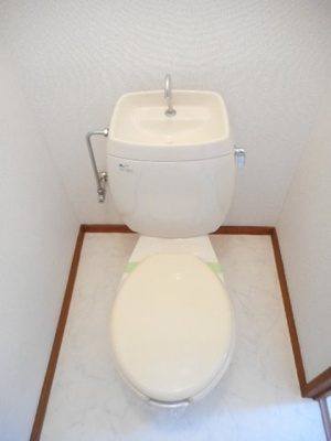 【トイレ】 | ハイツビューグリーンＡ | コンパクトで使いやすいトイレです