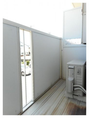 【バルコニー】 | メゾンクレストＡ | 落ち着いた時間を過ごせるバルコニーです