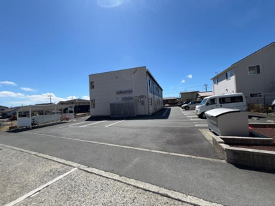 【外観】 | ルミナス・ガーデン | 外観写真（昼）