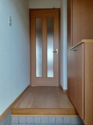 【玄関】 | ルークスカイヒル | 明るい玄関です