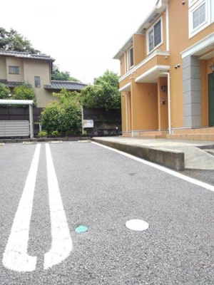 【駐車場】 | スペースＫⅡ | 車をお持ちの方に嬉しい駐車場付きの物件です