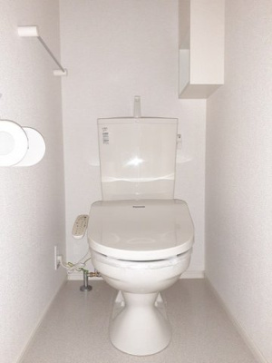 【トイレ】 | アルページュ | 清潔感のあるトイレです