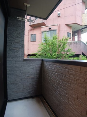 【バルコニー】 | アンソレイユ | 落ち着いた時間を過ごせるバルコニーです