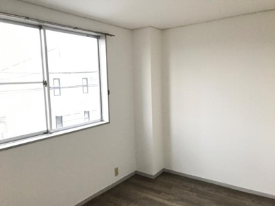 【内装】 | サングリーン西添 | 洋室