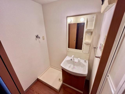 【洗面所】 | イーストサイドハイツ | 洗髪洗面化粧台