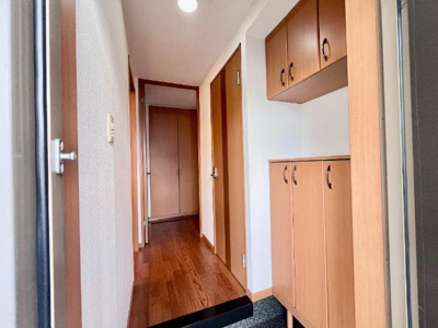 【玄関】 | イーストサイドハイツ | 玄関