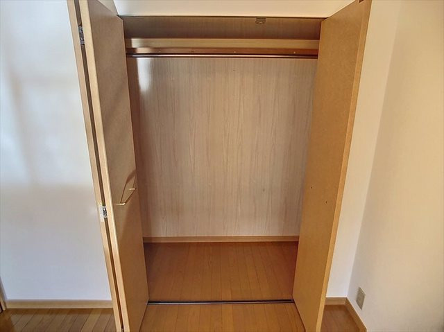 ローヤルマンション博多駅前の収納