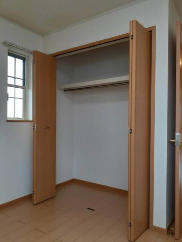 【賃貸アパート】サンパティークⅡの収納|ちょっとした収納スペースも充実しています