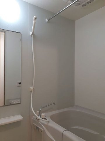 【賃貸アパート】サンパティークⅡの浴室|きれいなお風呂です