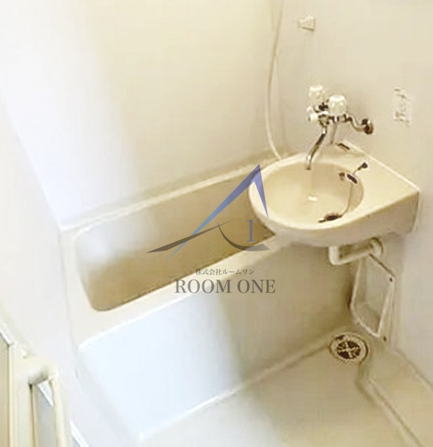 グリーンシャドーの浴室|お風呂です。