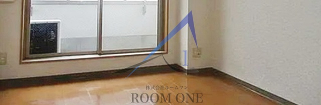 グリーンシャドーの居間・リビング|洋室のお部屋です。