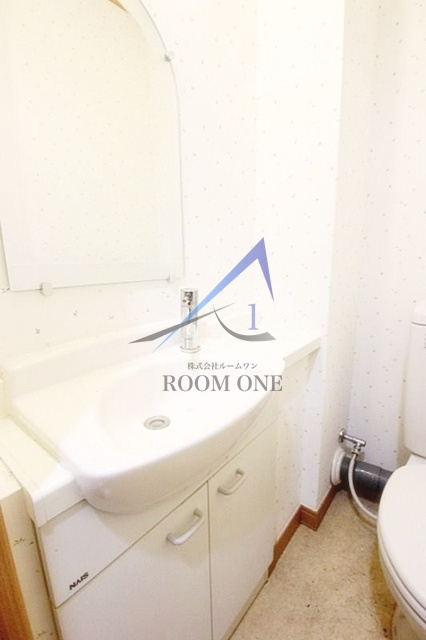 シェトワ中央の洗面所|洗面台です。