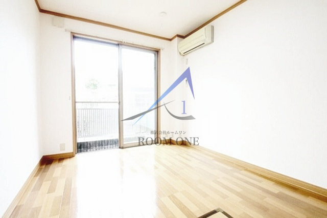 シェトワ中央の居間・リビング|洋室のお部屋です。