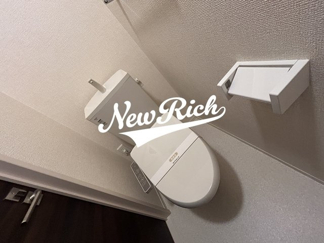 伊勢崎市波志江町のアパートのトイレ