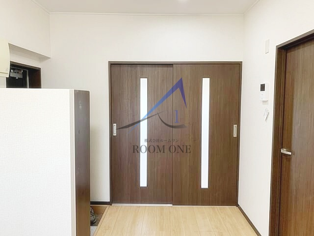 メゾンイースト