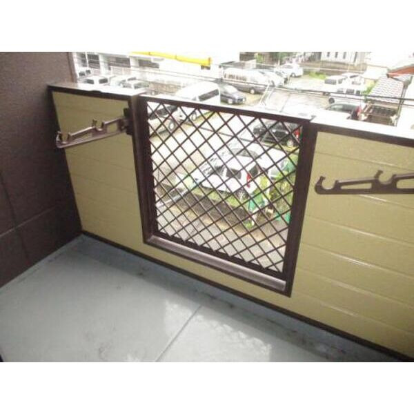 コーポイーストライトのバルコニー