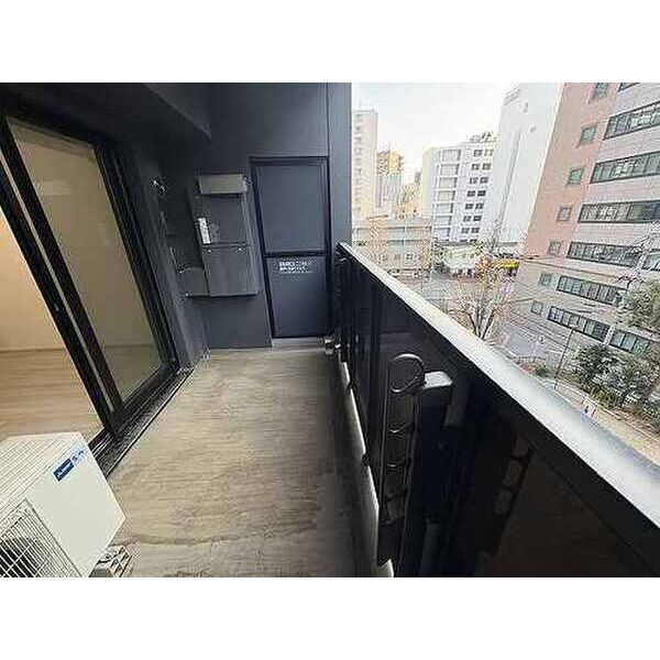 オープンレジデンシア博多住吉のバルコニー