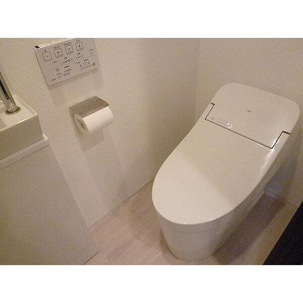 オープンレジデンシア博多住吉のトイレ