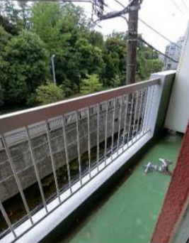 【バルコニー】 | ヤナイマンション