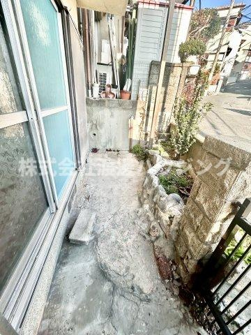上六万寺町一戸建の庭