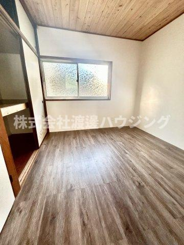 上六万寺町一戸建の内装