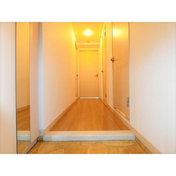 グランドゥール27の玄関