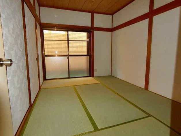 グロリアハイツの和室