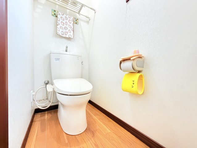 【駅チカ５分♪】オール電化！常陸大宮市中富町中古物件のトイレ