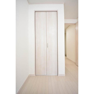 【寝室】 | レーヴ扇 |  